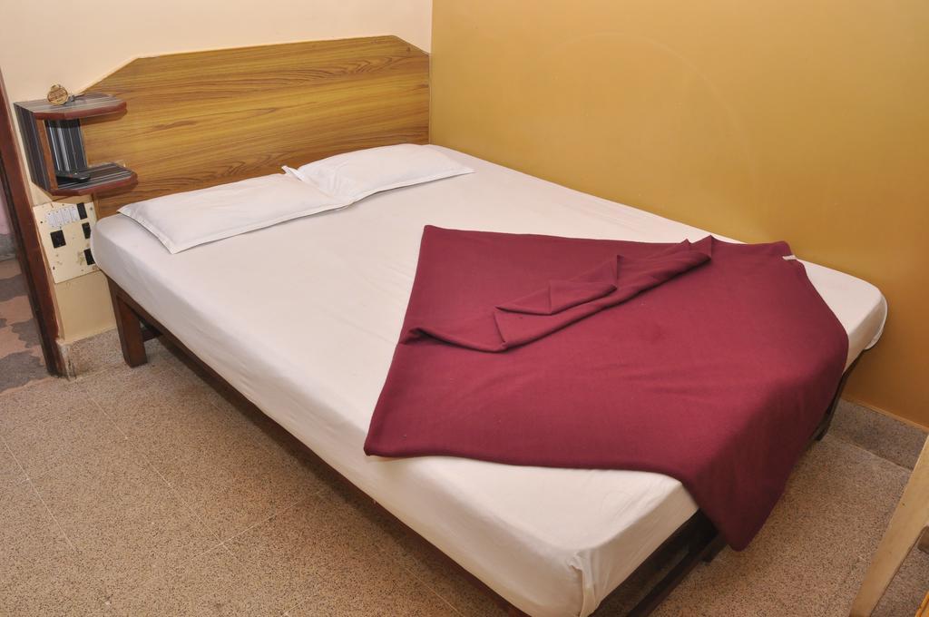 Villa Shiva Guru Comforts à Mysore Extérieur photo